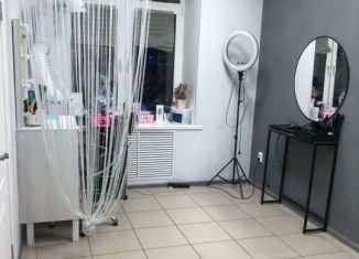 Сдаю в аренду офис, 12 м2, Новомосковск, улица Кукунина, 9