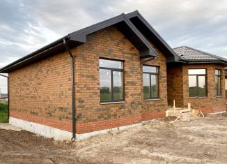 Продаю дом, 100 м2, Казань, улица Александра Шаповалова, 39