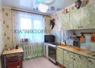 Продается 3-комнатная квартира, 67.7 м2, Орловская область, микрорайон Коммаш, 6