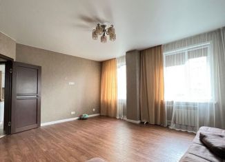 Продается двухкомнатная квартира, 64 м2, Ульяновск, улица Якурнова, 28, Заволжский район