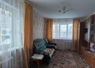 Продается 3-комнатная квартира, 57.8 м2, посёлок Береговой, Октябрьская улица, 9