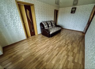 Продам 2-комнатную квартиру, 43.2 м2, Волгоградская область, улица Маршала Ерёменко, 130