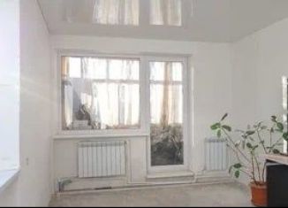 Продам 2-ком. квартиру, 45 м2, Кыштым, улица Щорса, 50