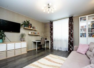 Продается трехкомнатная квартира, 69.7 м2, Тюмень, улица Бакинских Комиссаров, 3, ЖК Жуков