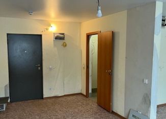 Продается многокомнатная квартира, 32.7 м2, Кемерово, улица Дегтярёва, 5