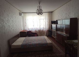 Продам 3-комнатную квартиру, 58 м2, Волгоград, Донецкая улица, 3, Центральный район