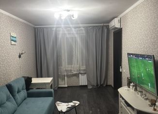 Продам двухкомнатную квартиру, 44 м2, Канск, микрорайон Северный, 21