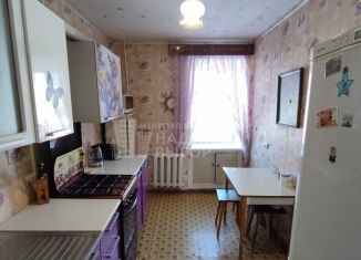 Продаю трехкомнатную квартиру, 56 м2, Ялуторовск, улица Революции, 133