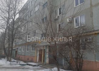 Продается 2-комнатная квартира, 51.5 м2, Волгоград, улица Голубятникова, 10