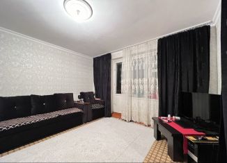 Продается 2-ком. квартира, 55 м2, город Кизилюрт, улица Гамзата Цадаса, 86Б