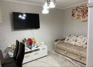 Продам 3-комнатную квартиру, 56 м2, посёлок городского типа Усть-Донецкий, улица Строителей, 77