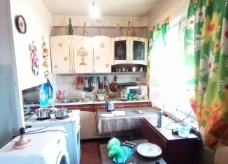 Продаю однокомнатную квартиру, 33 м2, поселок городского типа Атамановка, улица Связи, 43