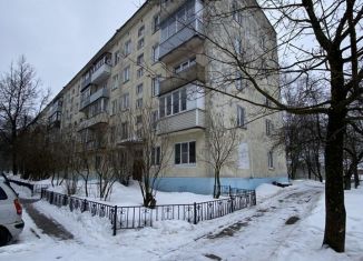 Продажа двухкомнатной квартиры, 41.8 м2, село Каринское, село Каринское, 17