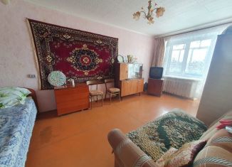 Продается 1-комнатная квартира, 30.4 м2, Звенигово, улица Гагарина, 2
