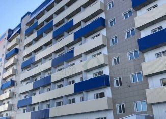 Продам двухкомнатную квартиру, 44.8 м2, Бийск, улица Михаила Митрофанова, 2