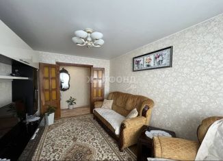 Продается 3-комнатная квартира, 57.2 м2, Новосибирск, Народная улица, 36, метро Заельцовская
