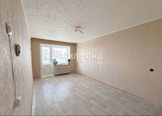 Продается 1-комнатная квартира, 31.8 м2, Новосибирск, улица Станиславского, 31