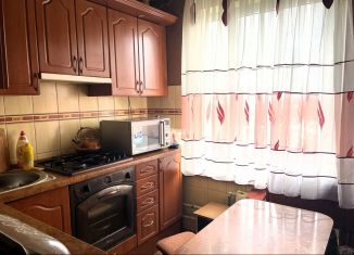 Трехкомнатная квартира на продажу, 60.1 м2, Калининградская область, Батальная улица, 74