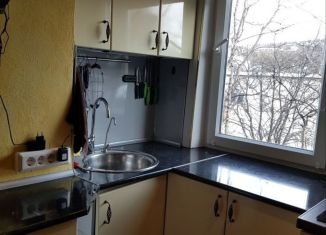 2-комнатная квартира в аренду, 47.7 м2, Мурманск, улица Халтурина, 44
