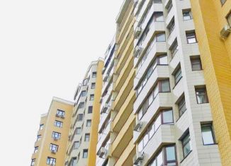 Продам 1-ком. квартиру, 52.5 м2, Москва, улица Пудовкина, 7, метро Кутузовская