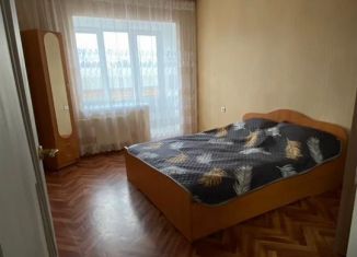 Сдам 2-ком. квартиру, 52 м2, Татарстан, улица Восстания, 127