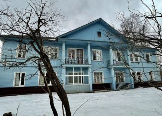 Продаю 3-комнатную квартиру, 59.9 м2, Гатчина, Красноармейский проспект, 46