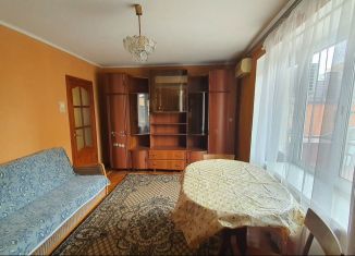 Продается 3-ком. квартира, 57 м2, Батайск, улица Кирова, 13А