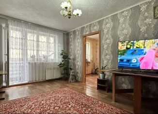 Продается 2-ком. квартира, 45 м2, Салават, улица Калинина, 59