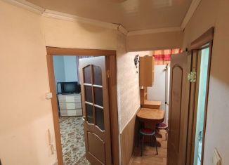 Сдаю 1-ком. квартиру, 30 м2, Кингисепп, Большая Гражданская улица, 7