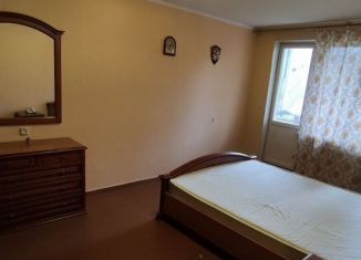 Сдается трехкомнатная квартира, 60 м2, Севастополь, улица Вакуленчука, 9