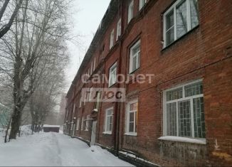 Продаю двухкомнатную квартиру, 62.1 м2, Новосибирск, метро Октябрьская, территория Военного Городка, 96