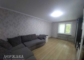 Сдам в аренду 2-комнатную квартиру, 40 м2, Старый Оскол, микрорайон Приборостроитель, 54к1