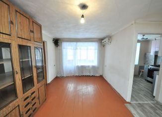 Продается 2-ком. квартира, 42.7 м2, Салават, улица Ленина, 10