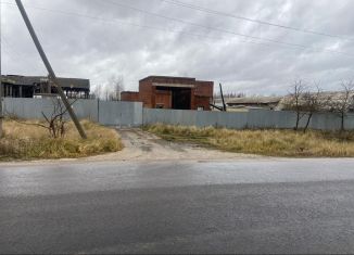 Сдается производство, 1000 м2, село Перемышль, улица Генерала Трубникова, 1