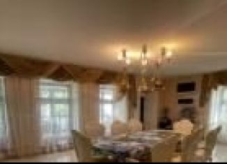 Продам дом, 680 м2, деревня Чиверёво, Молодёжная улица