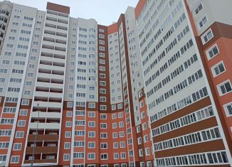 Продаю 2-комнатную квартиру, 63 м2, Оренбург, улица Фронтовиков, ЖК Победа