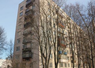 Продам многокомнатную квартиру, 47.2 м2, Санкт-Петербург, проспект Ветеранов, 144/21, метро Проспект Ветеранов