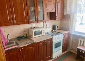 Продам 2-комнатную квартиру, 45 м2, Бийск, Ленинградская улица, 60/2