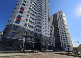 Продажа 3-комнатной квартиры, 81.1 м2, Самара, улица Санфировой, 101, метро Спортивная