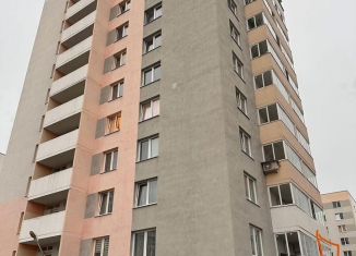 Продам 1-ком. квартиру, 37 м2, Верхняя Пышма, улица Машиностроителей, 11