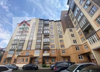 Продаю двухкомнатную квартиру, 70 м2, Элиста, улица Ю. Клыкова, 13