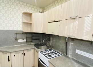 Продается 2-комнатная квартира, 50.9 м2, Белгород, улица Есенина, 16