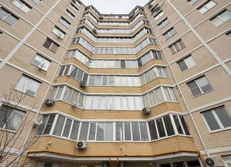 Продам четырехкомнатную квартиру, 122 м2, Грозный, Ханкальский переулок, 12