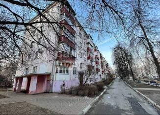 Продам 2-комнатную квартиру, 45.2 м2, Раменское, Школьная улица, 4