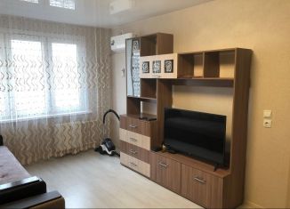 Сдаю 1-ком. квартиру, 40 м2, Ростов-на-Дону, улица Платона Кляты, 25