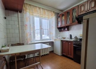 Продам 3-ком. квартиру, 63.1 м2, Бурятия, Комсомольская улица, 16