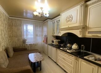 Продам 3-ком. квартиру, 76 м2, посёлок Горячеводский, переулок Малиновского, 20