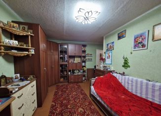 Продажа 2-ком. квартиры, 45 м2, Кашира, Садовая улица, 18