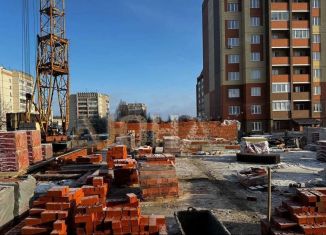 Трехкомнатная квартира на продажу, 80.7 м2, Кострома, улица Стопани, 46