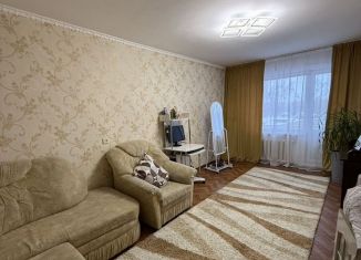 Продажа 2-ком. квартиры, 47 м2, Бийск, Приречная улица, 2/3